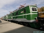 チェコスロバキア製電気機関車ЧС3-073の写真サムネイル