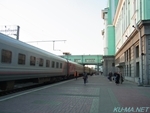 ノヴォシビルスク駅に停車したシベリヤク号の写真その1サムネイル