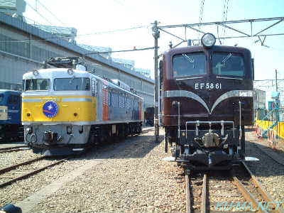EF58とEF81の写真