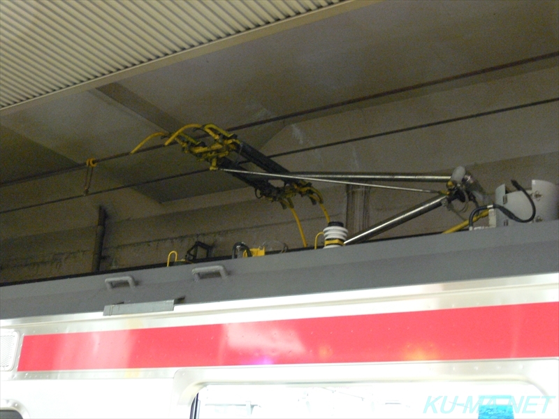 Photo of Series E331 pantograph