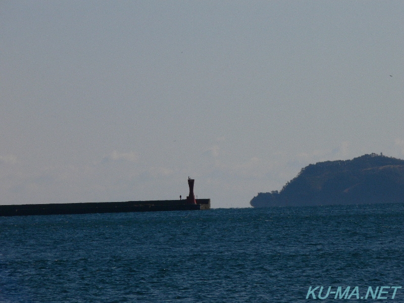 女川漁港の灯台の写真