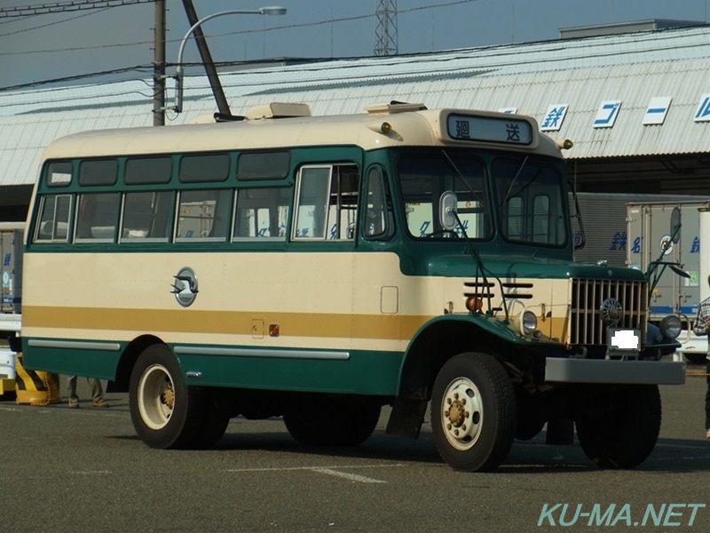 鉄道写真			>東京貨物ターミナル駅40周年記念フェスティバル>東京貨物タ一般公開で見かけたボンネットバス