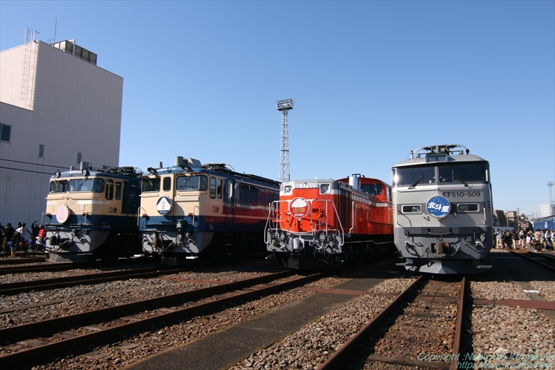 機関車4機の写真