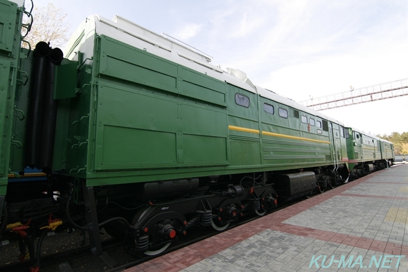 ソ連ディーゼル機関車2TE10L-2100の写真その2