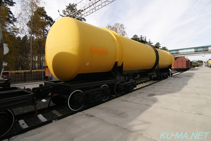 Photo of Russian 8 axles big tank car