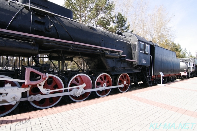 ロシア蒸気機関車Л-3393側面側の写真