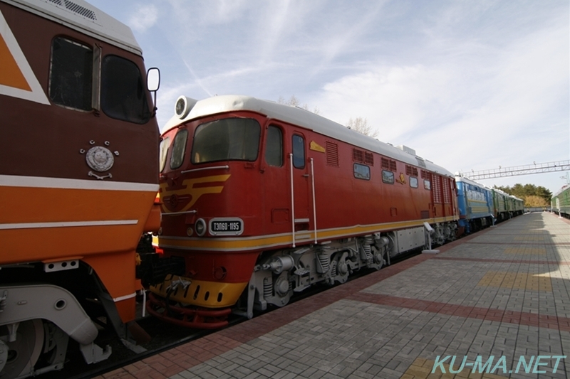 ディーゼル機関車ТЭП60-1195の写真