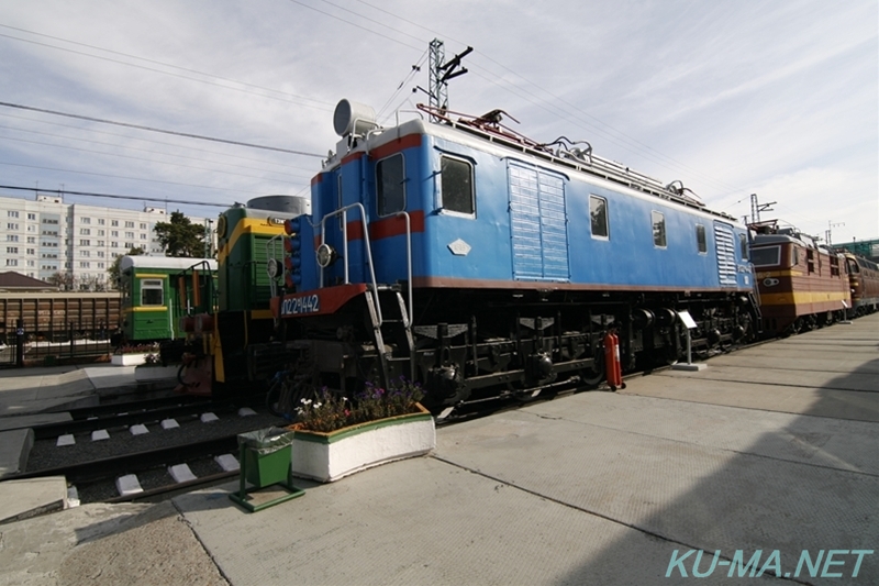 電気機関車ВЛ22м-1442の写真反対側