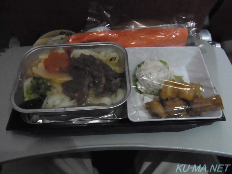 アエロフロートの機内食の写真