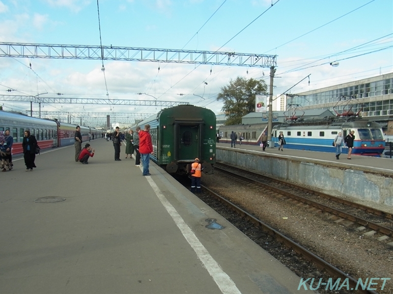 シベリヤク号最後尾車両の鉄道写真