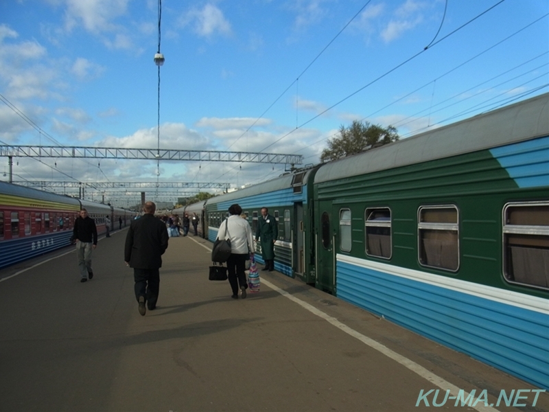 シベリヤク号後部車両1の鉄道写真