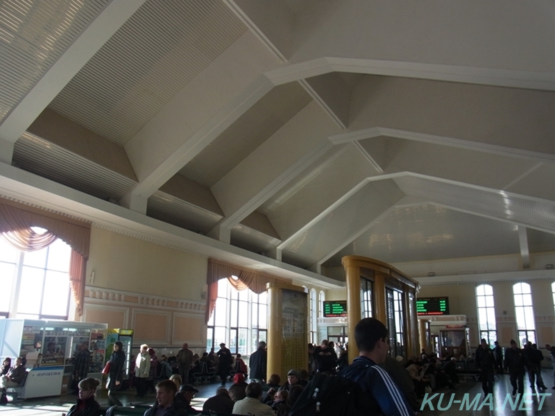 ノヴォシビルスク駅エレクトリーチカ待合室の写真